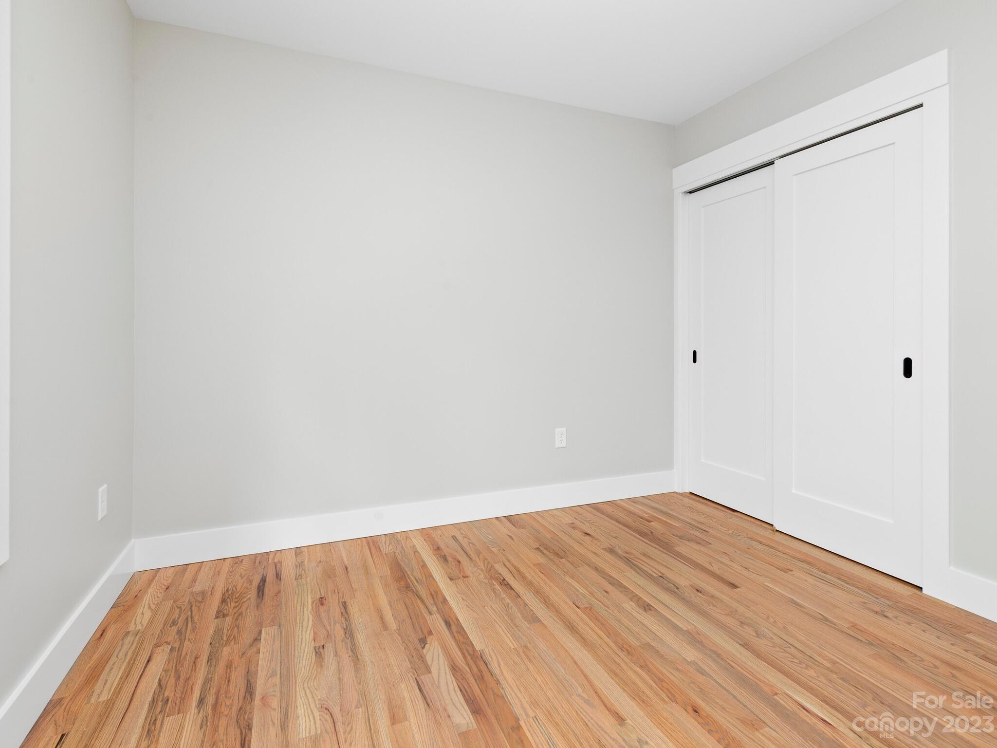 120 White Fawn Place Asheville NC 28801