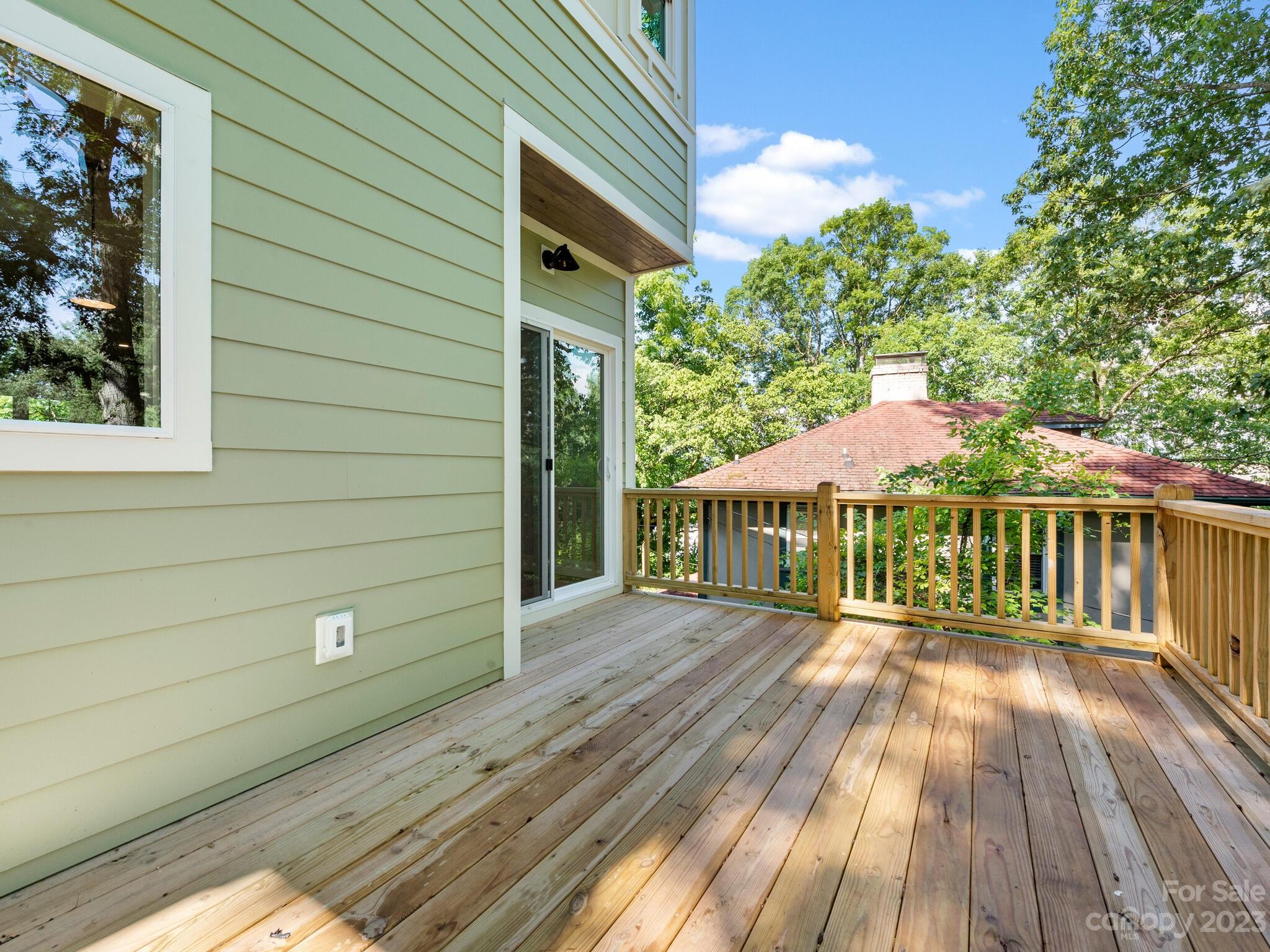 120 White Fawn Place Asheville NC 28801