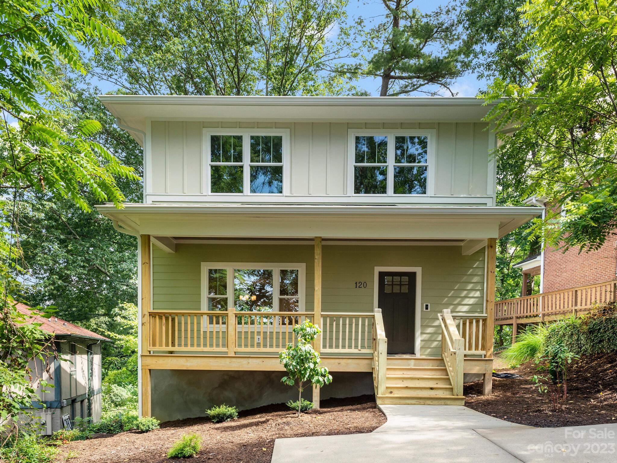 120 White Fawn Place Asheville NC 28801