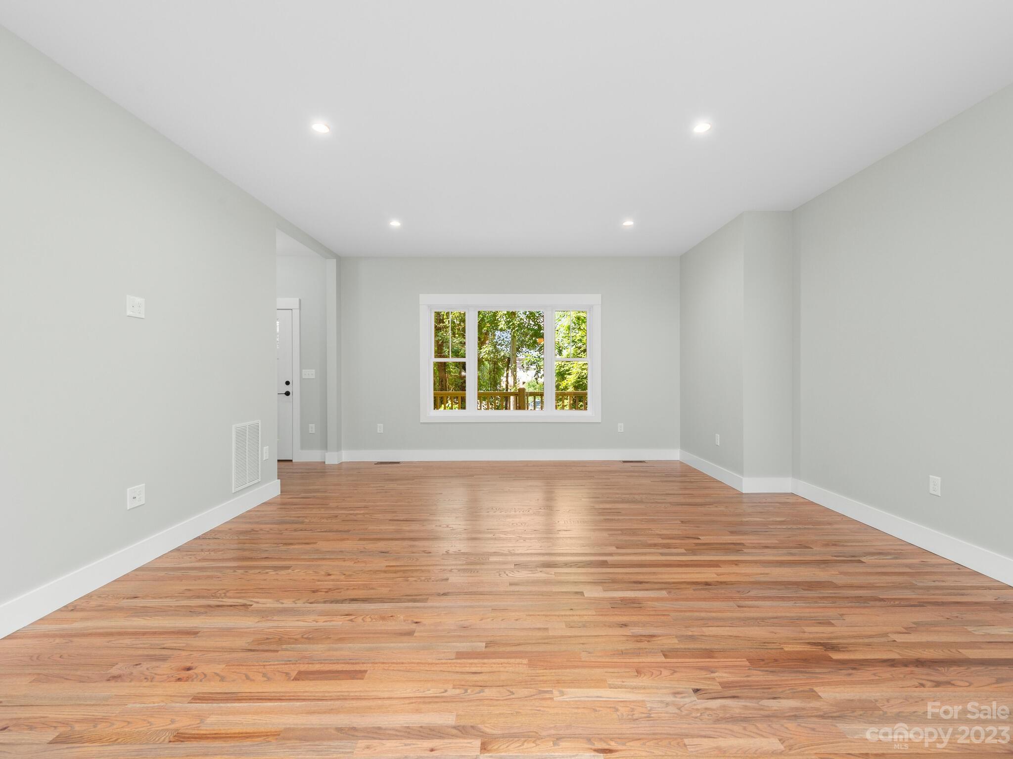120 White Fawn Place Asheville NC 28801