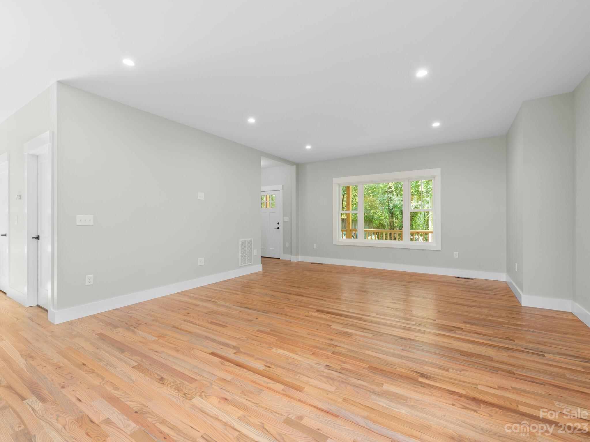 120 White Fawn Place Asheville NC 28801