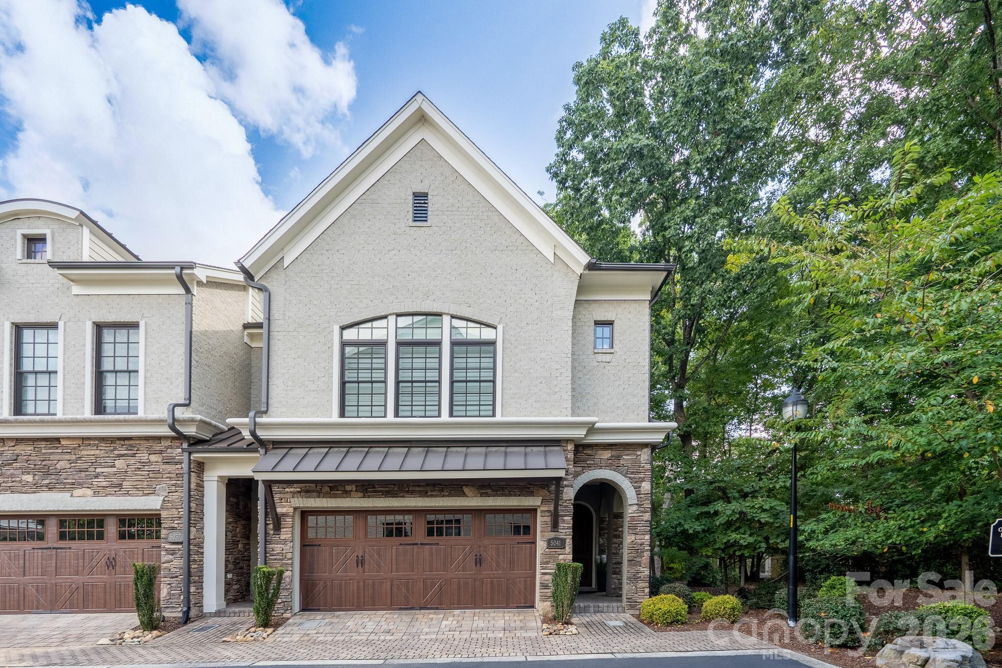 5041 Vernet Lane Charlotte NC 28210