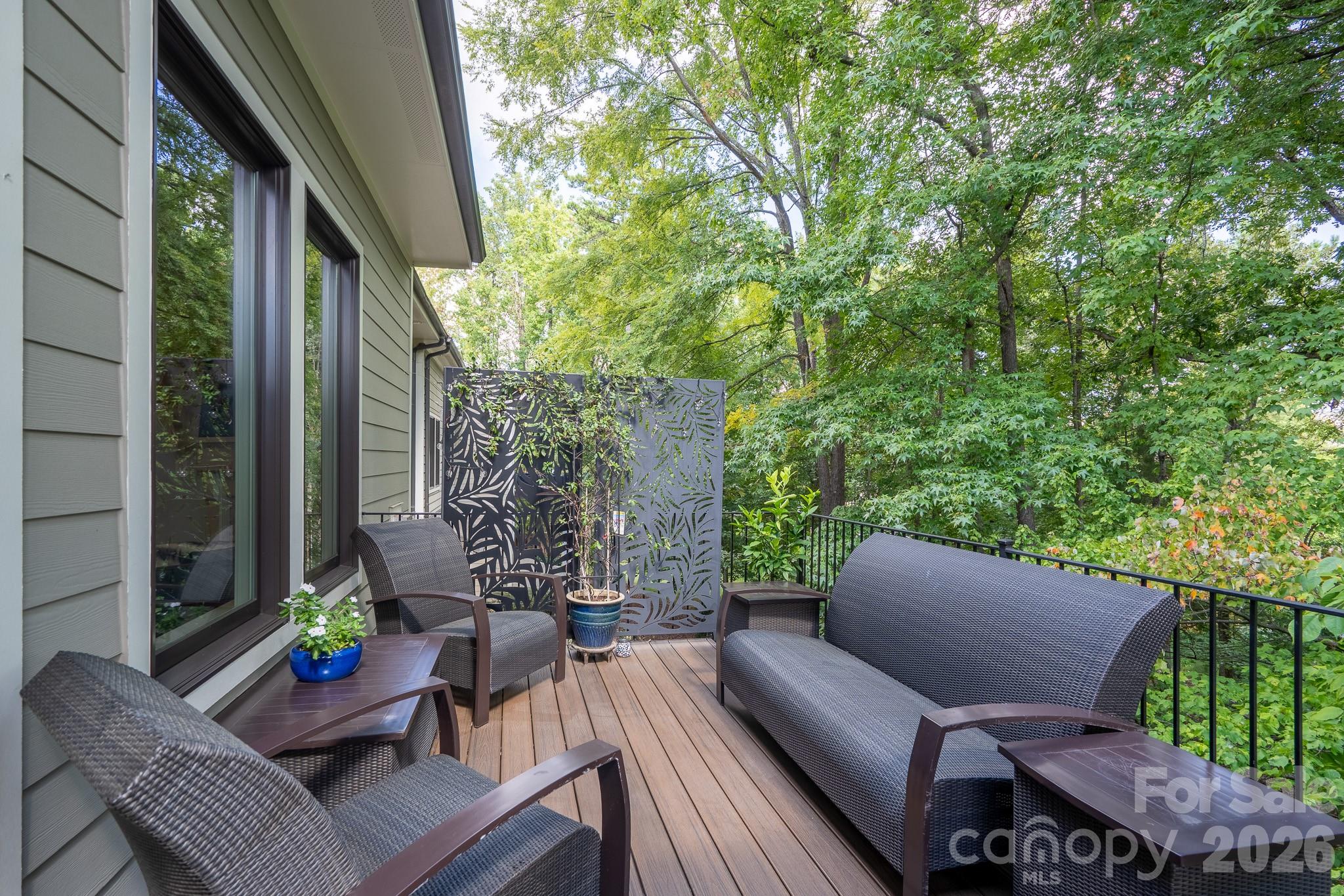 5041 Vernet Lane Charlotte NC 28210