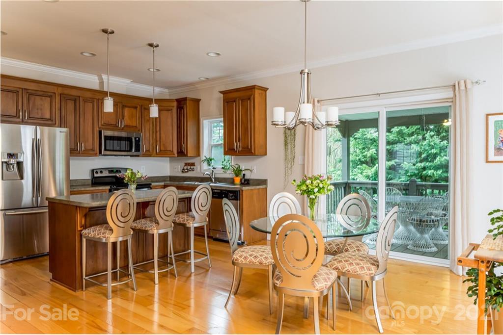 31 Azure Sage Way Asheville NC 28806