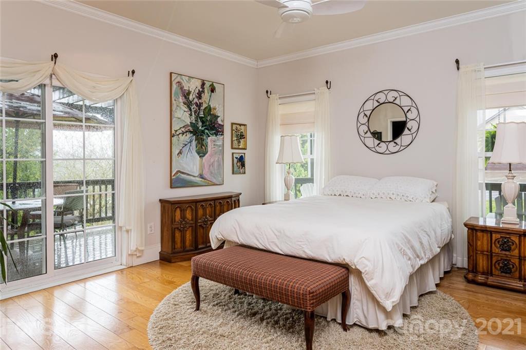 31 Azure Sage Way Asheville NC 28806