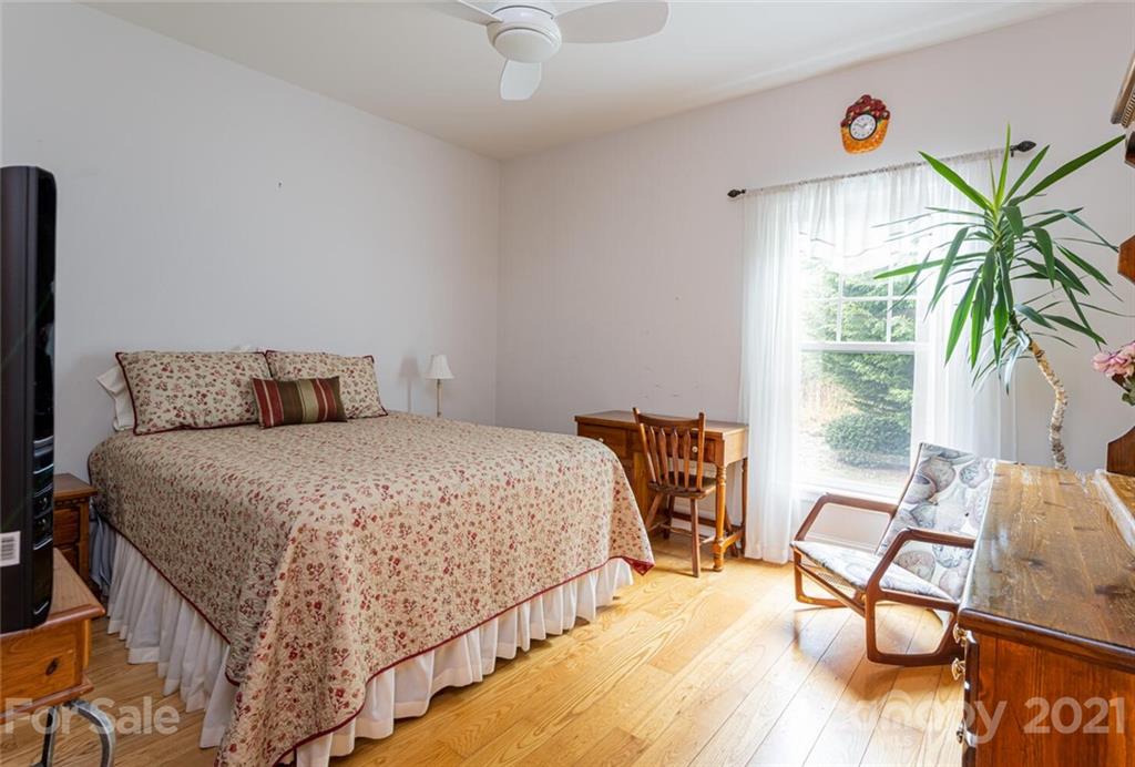 31 Azure Sage Way Asheville NC 28806