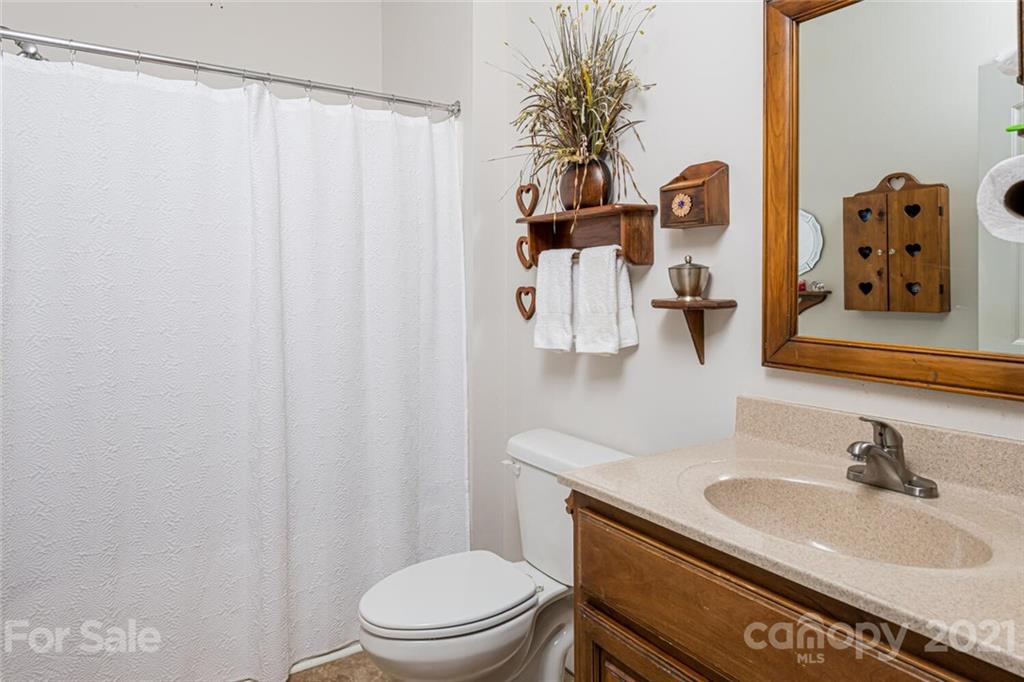 31 Azure Sage Way Asheville NC 28806