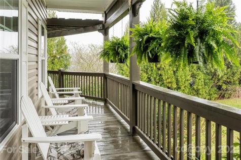 31 Azure Sage Way Asheville NC 28806