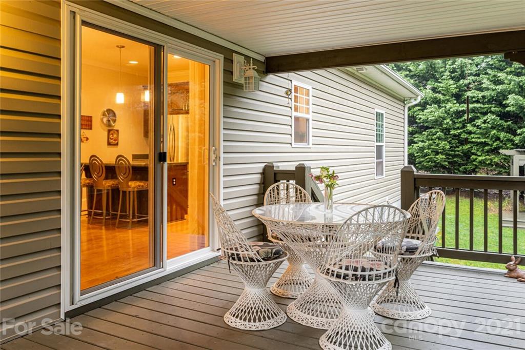 31 Azure Sage Way Asheville NC 28806