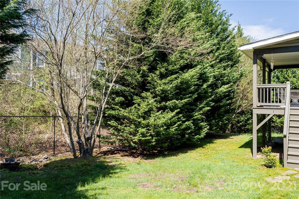 31 Azure Sage Way Asheville NC 28806