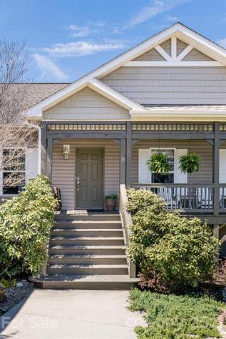 31 Azure Sage Way Asheville NC 28806