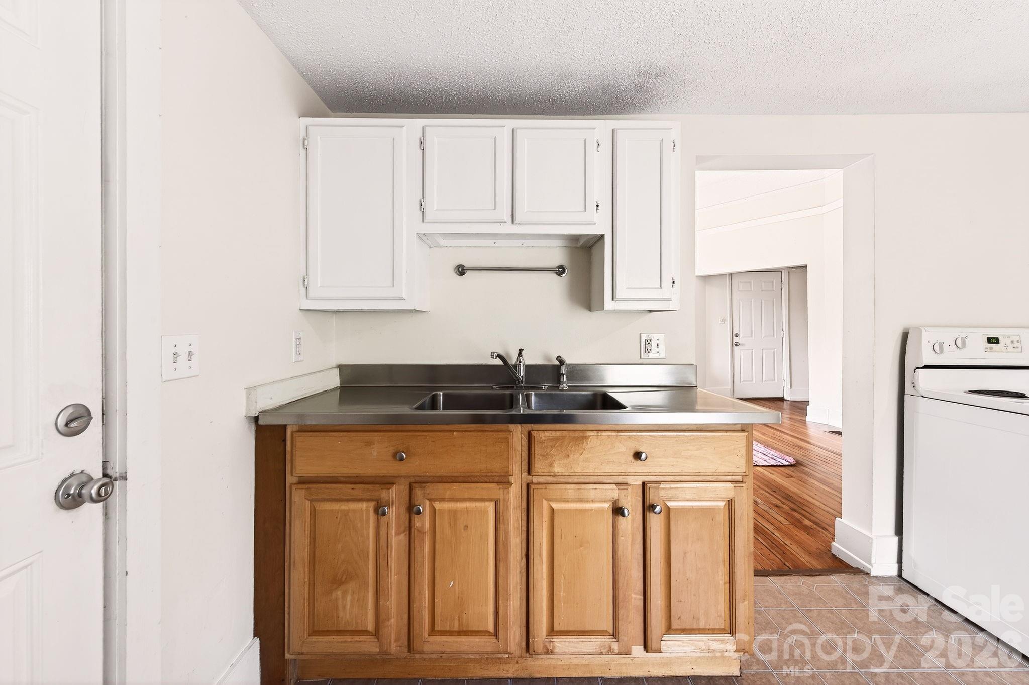 20 Trade Street Asheville NC 28801