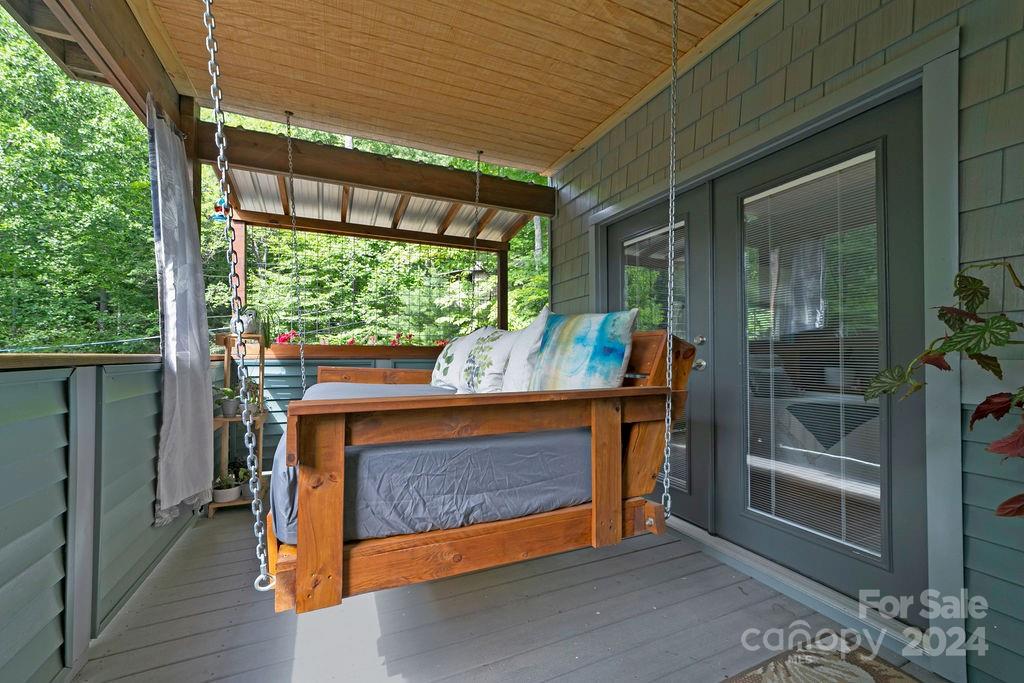 257 Summer Haven Road Swannanoa NC 28778