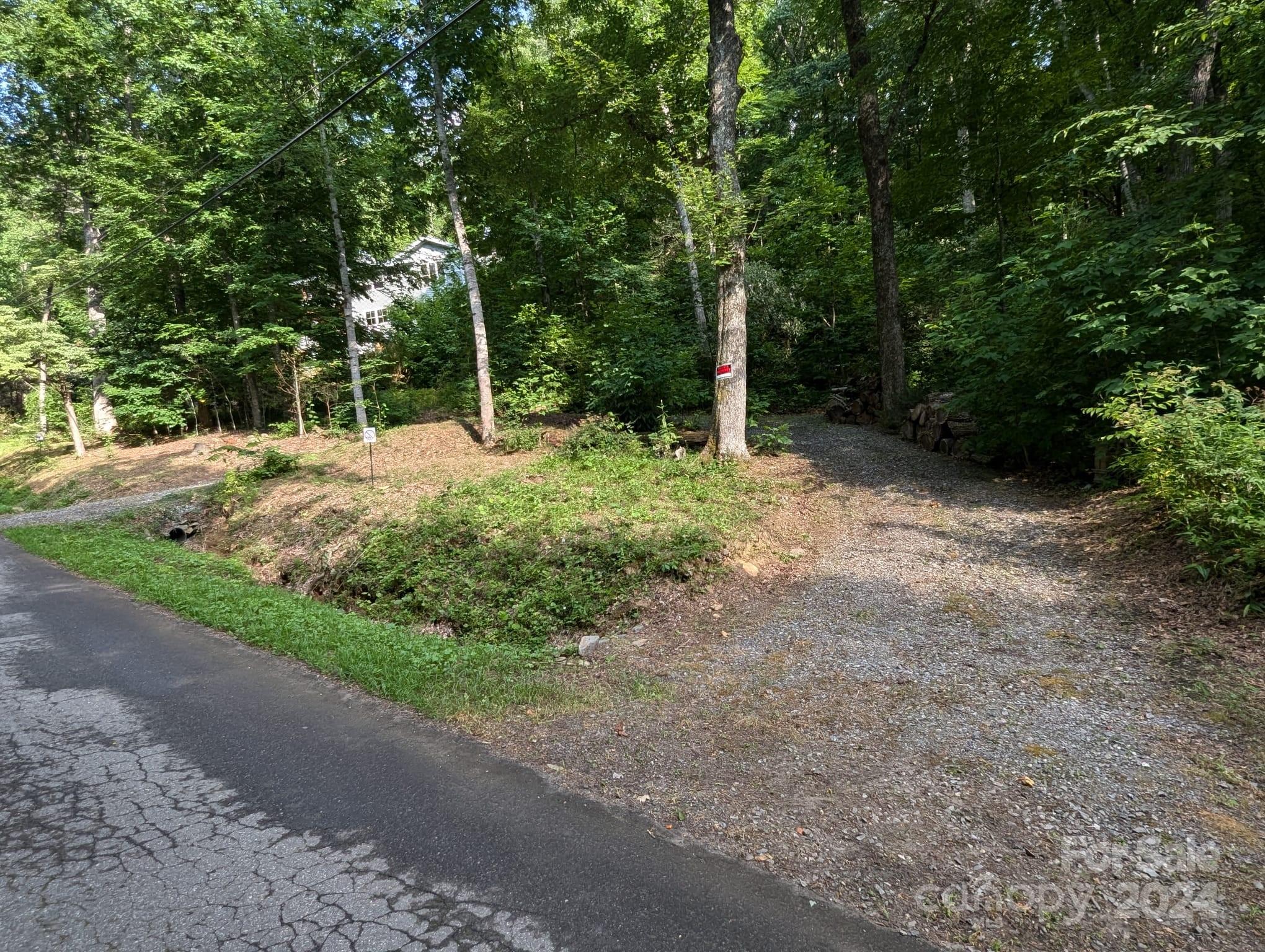 257 Summer Haven Road Swannanoa NC 28778