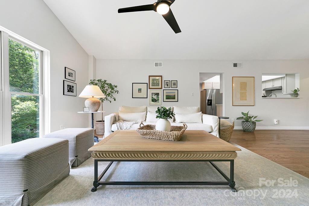257 Summer Haven Road Swannanoa NC 28778