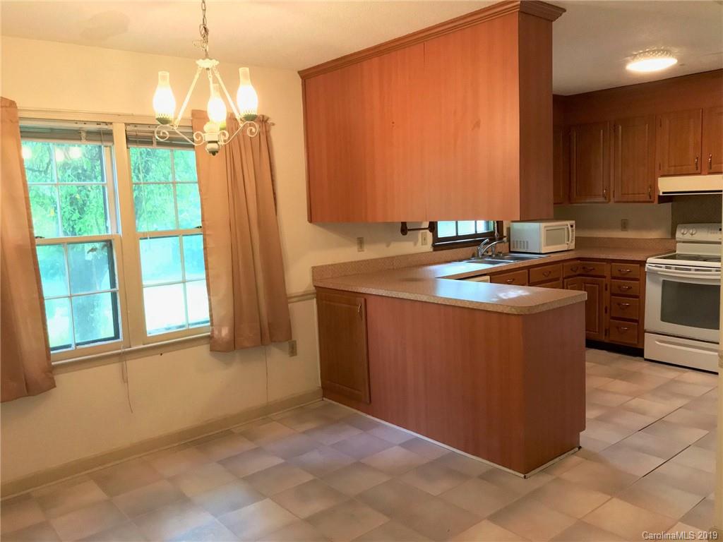 7424 Crowflock Court Charlotte NC 28226