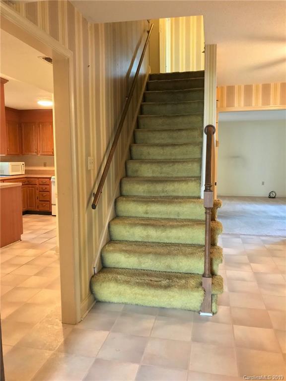 7424 Crowflock Court Charlotte NC 28226