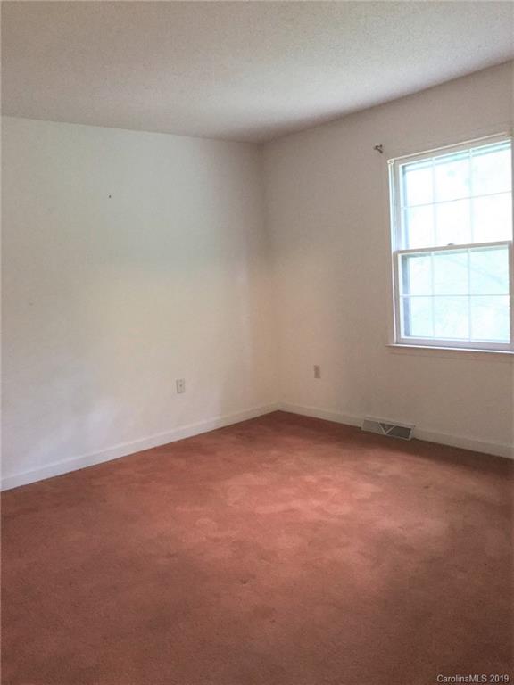 7424 Crowflock Court Charlotte NC 28226