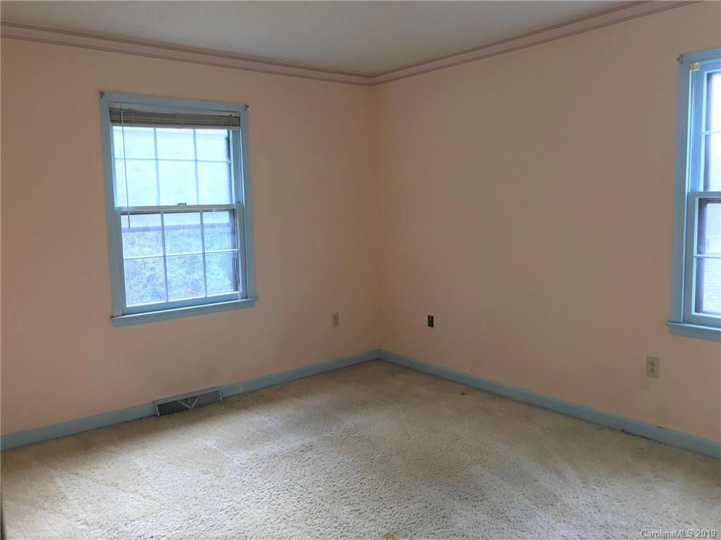 7424 Crowflock Court Charlotte NC 28226