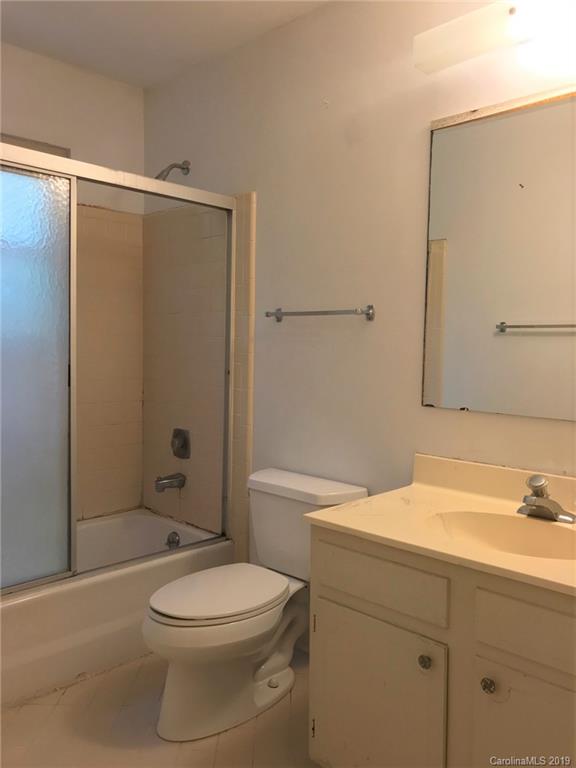 7424 Crowflock Court Charlotte NC 28226