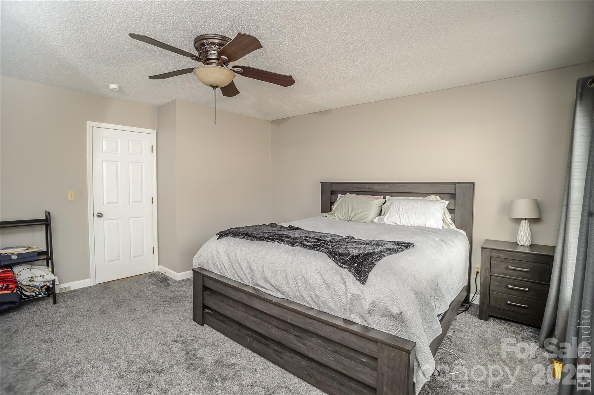 5146 Olde School Drive Hickory NC 28602