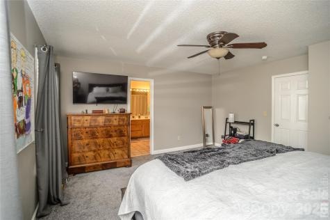 5146 Olde School Drive Hickory NC 28602