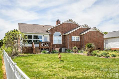 5146 Olde School Drive Hickory NC 28602