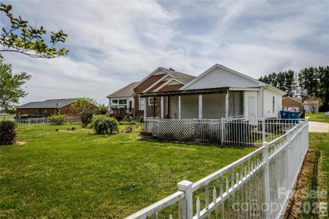 5146 Olde School Drive Hickory NC 28602