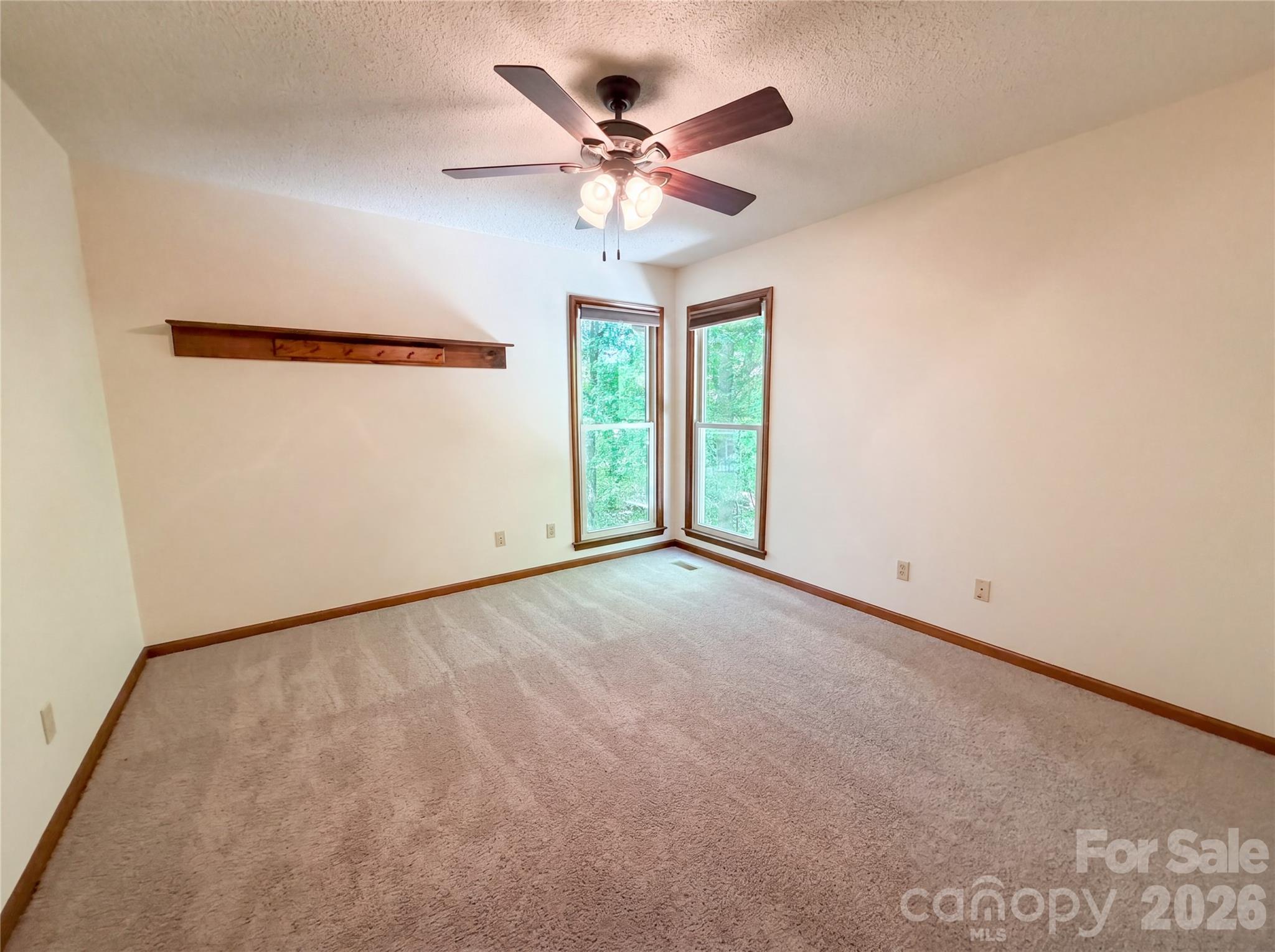 8612 Piccadily Lane Harrisburg NC 28075
