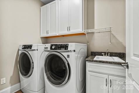 7362 Overjoyed Crossing Charlotte NC 28215