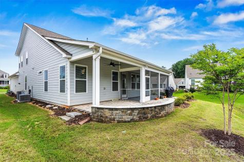 7362 Overjoyed Crossing Charlotte NC 28215