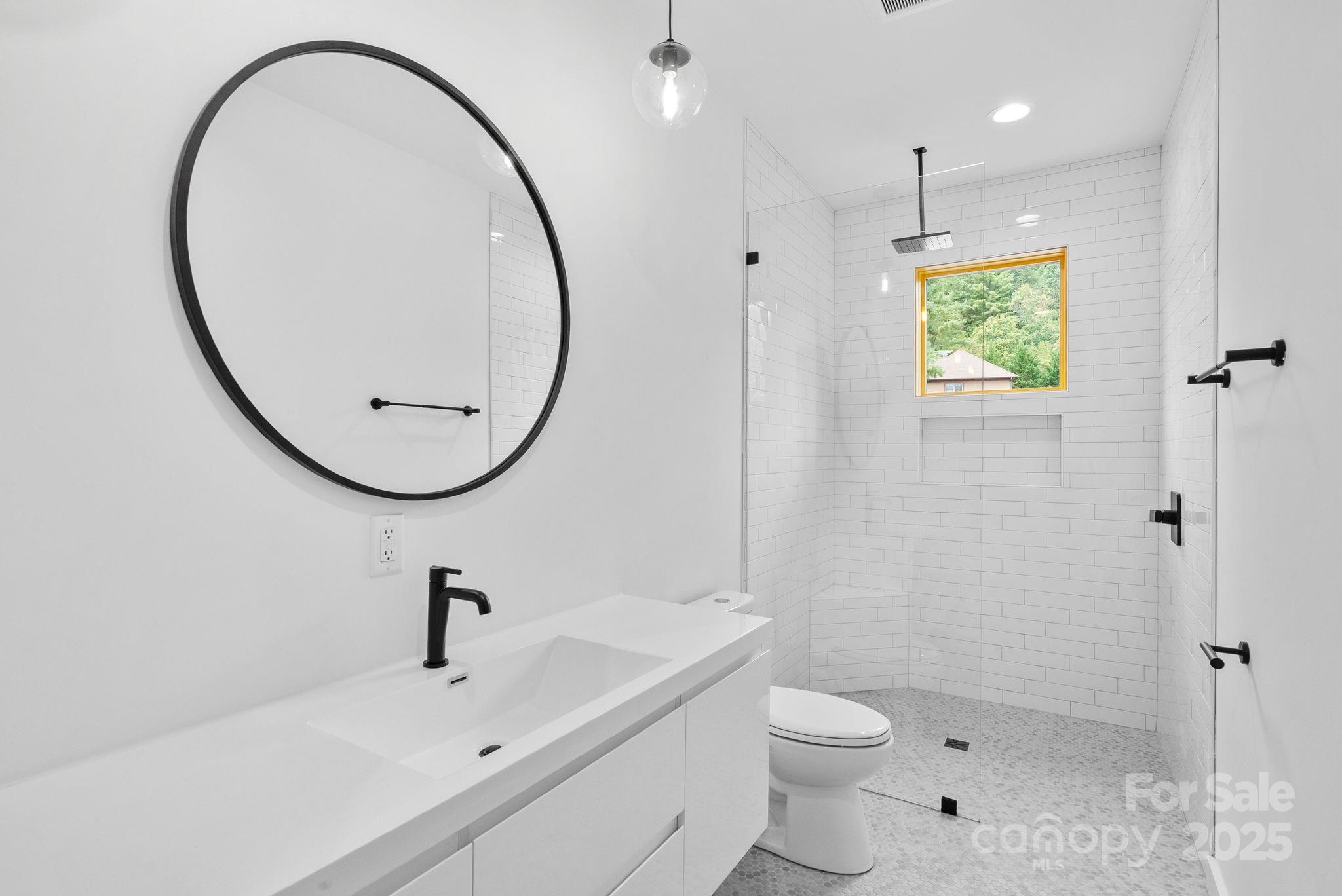 61 Destination Drive Asheville NC 28806