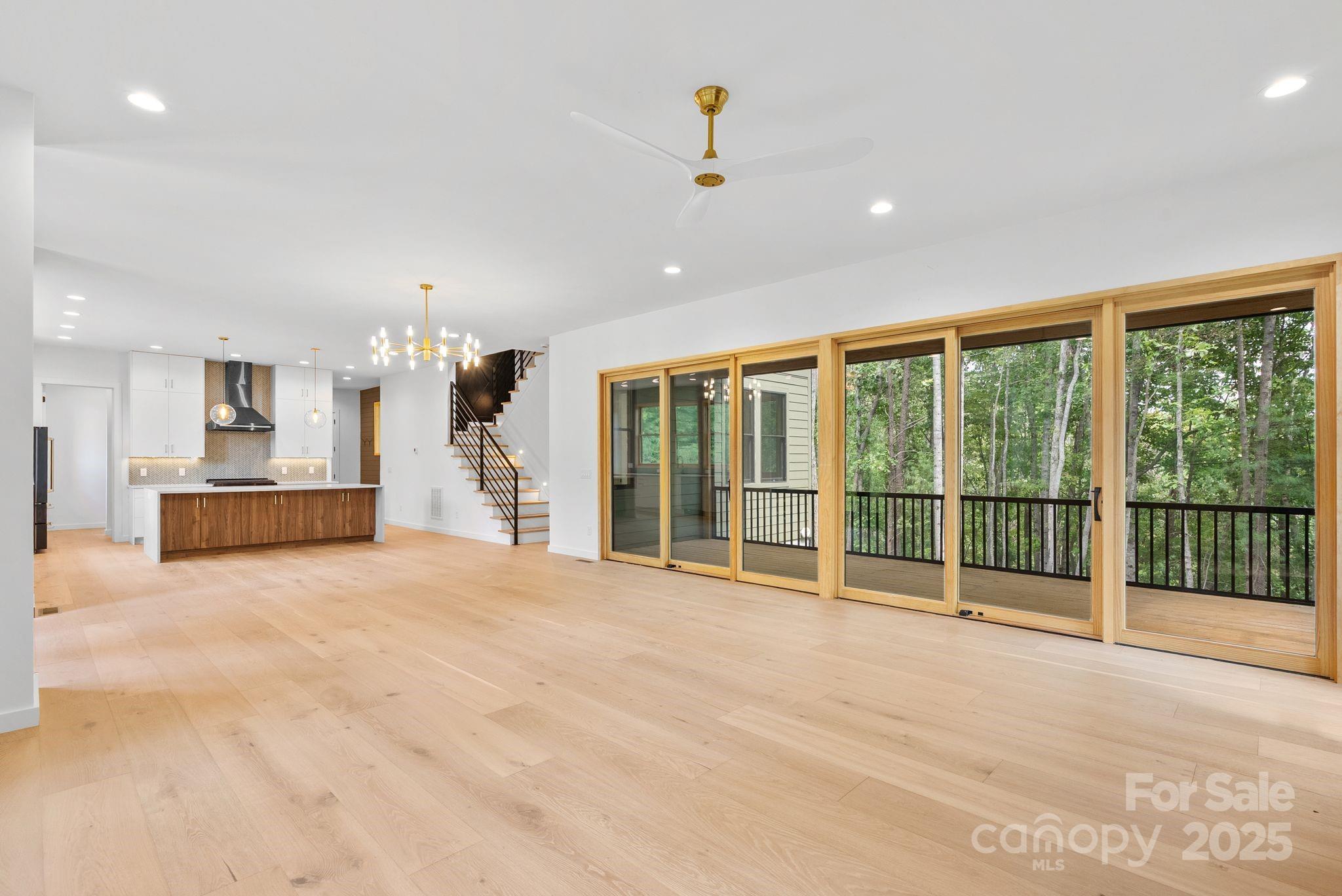 61 Destination Drive Asheville NC 28806