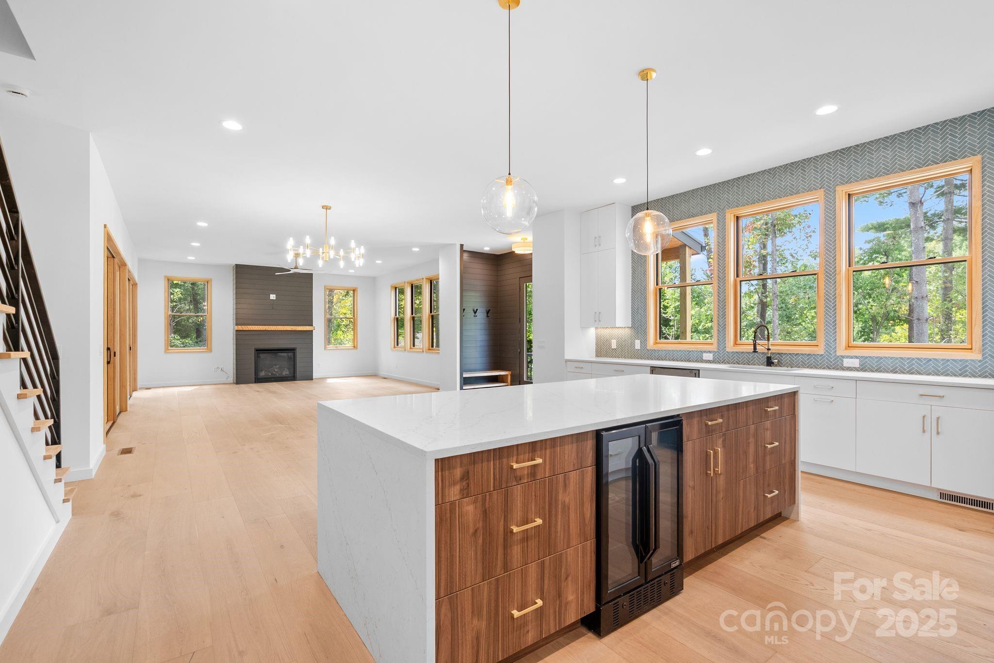 61 Destination Drive Asheville NC 28806