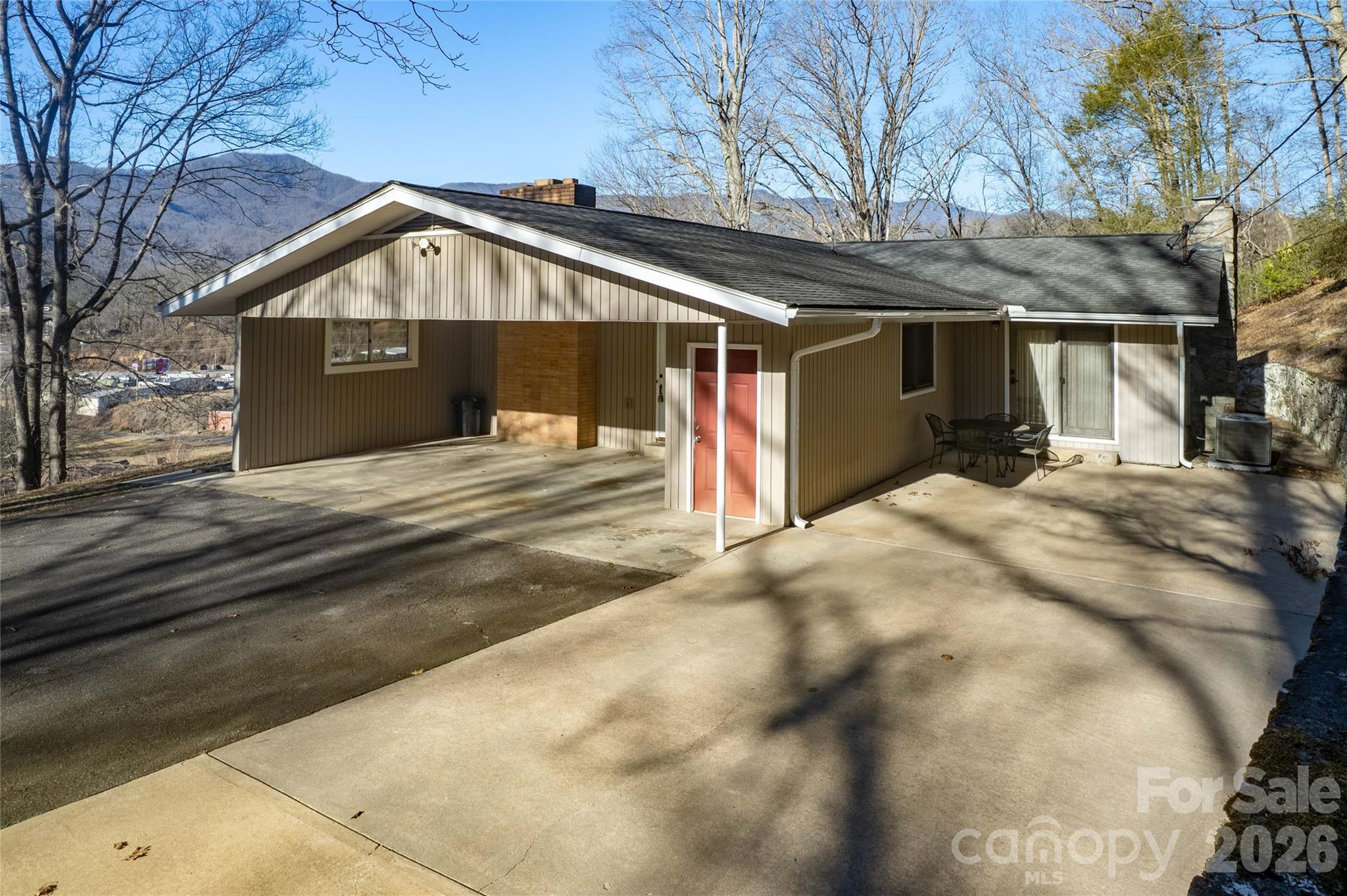 223 Cherry Street Sylva NC 28779