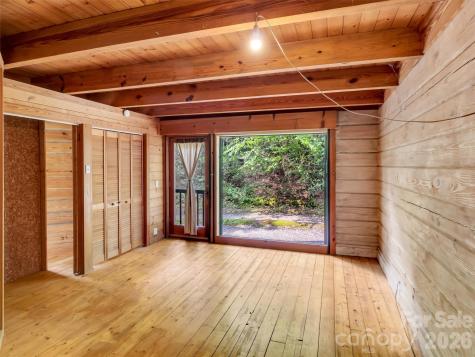 429 Biodome Drive Waynesville NC 28785