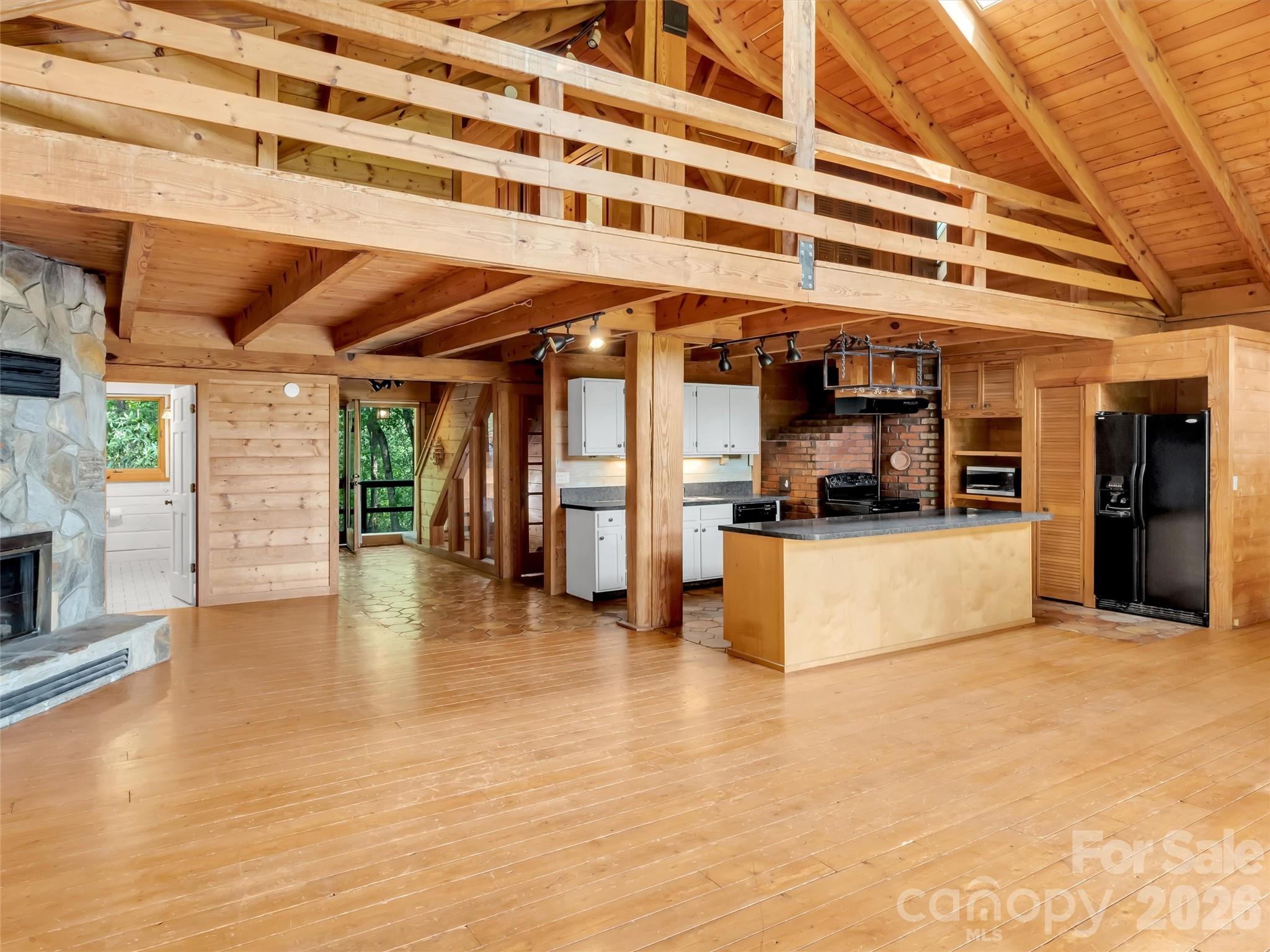 429 Biodome Drive Waynesville NC 28785