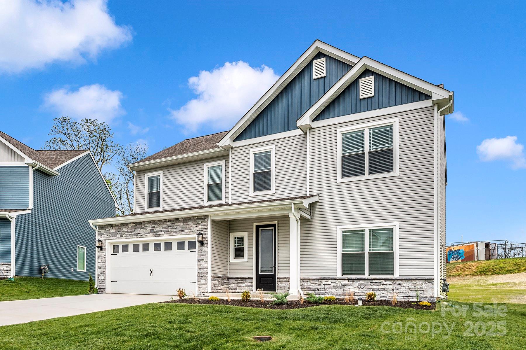 3447 Robindale Drive Winston Salem NC 27107