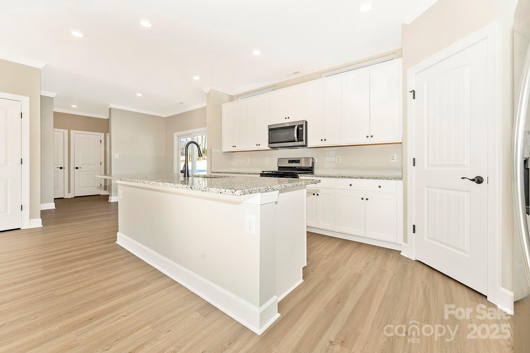 3447 Robindale Drive Winston Salem NC 27107