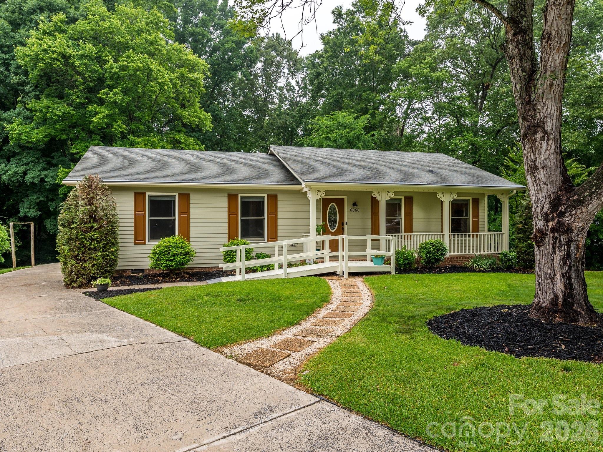 6060 Acadian Woods Drive Charlotte NC 28227