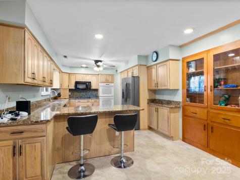 11 Aloha Circle Candler NC 28715