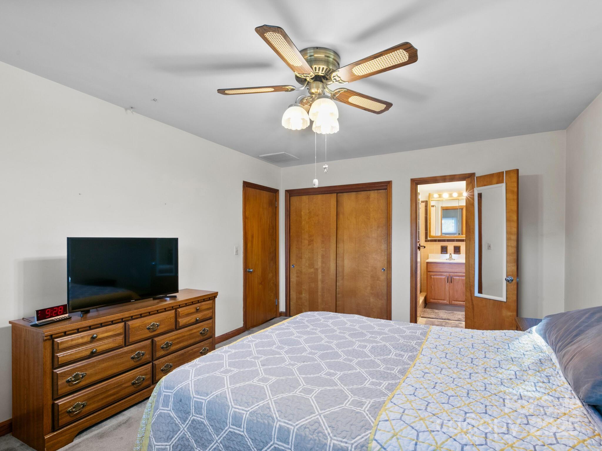 11 Aloha Circle Candler NC 28715