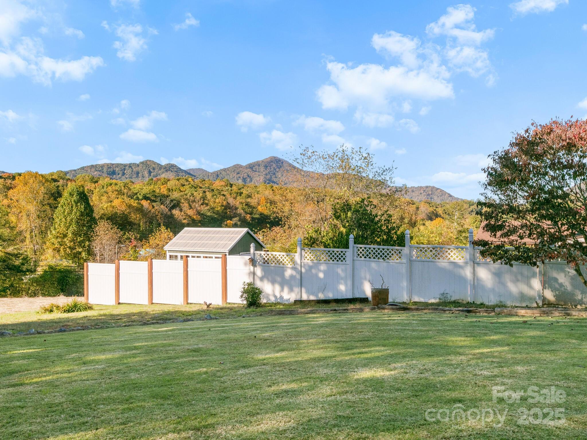 11 Aloha Circle Candler NC 28715