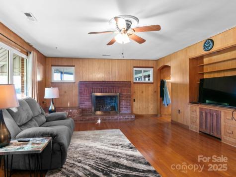 11 Aloha Circle Candler NC 28715