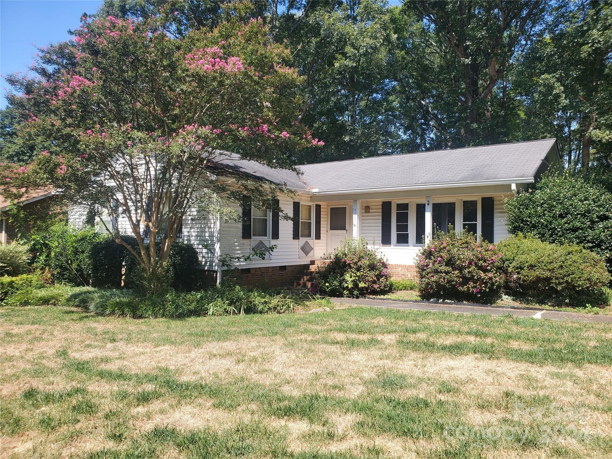 5733 Ganymede Place Charlotte NC 28227