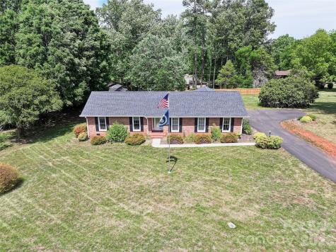 139 Woodhaven Lane Mocksville NC 27028