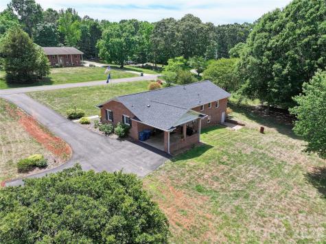 139 Woodhaven Lane Mocksville NC 27028