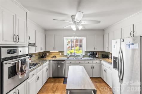 139 Woodhaven Lane Mocksville NC 27028
