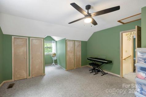 10 Kettle Creek Lane Brevard NC 28712