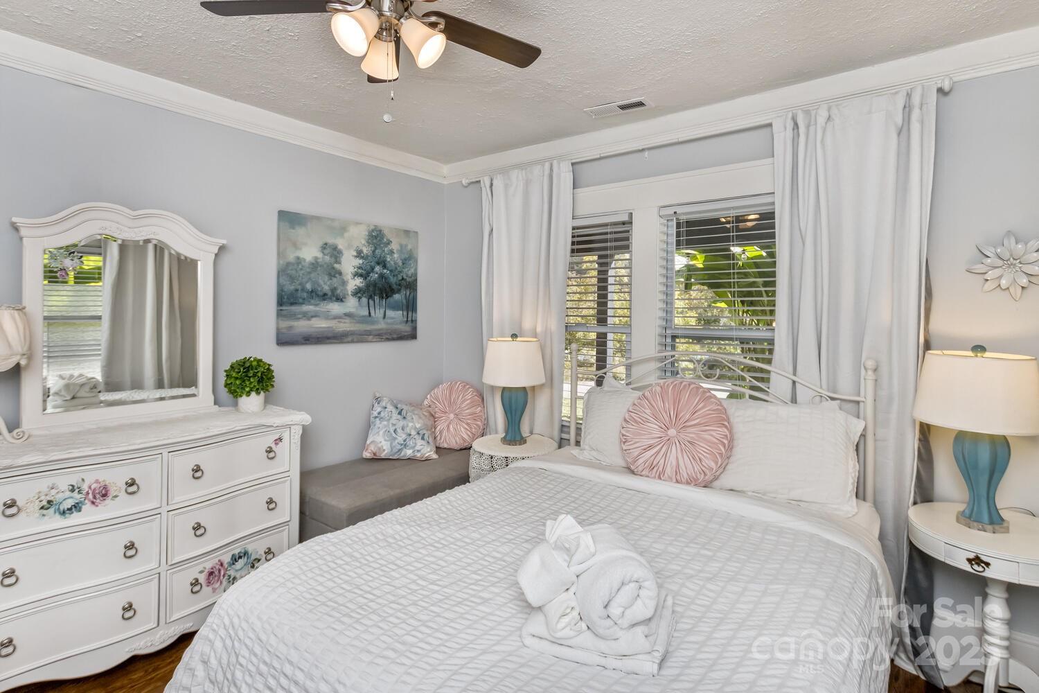 13 Norton Drive Asheville NC 28804